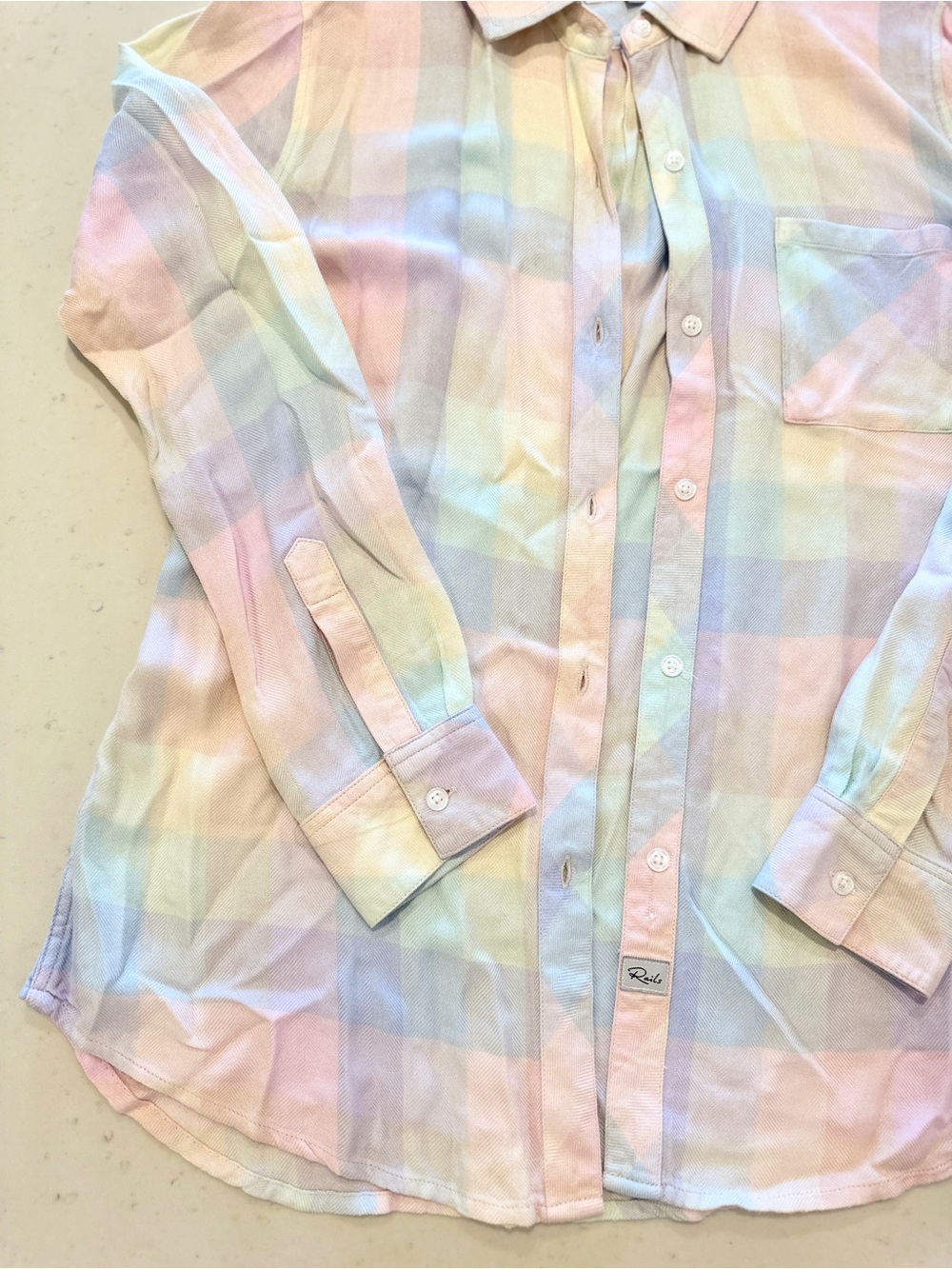 NWOT Rails Long Sleeve Soft Cotton Button Down Size XS Rainbow Casual Colorful - Picture 2 of 6